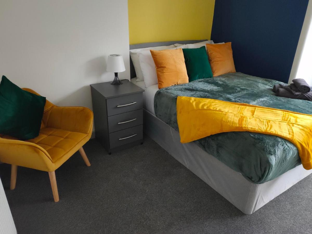 Вилла Jewel Of Barking London Экстерьер фото