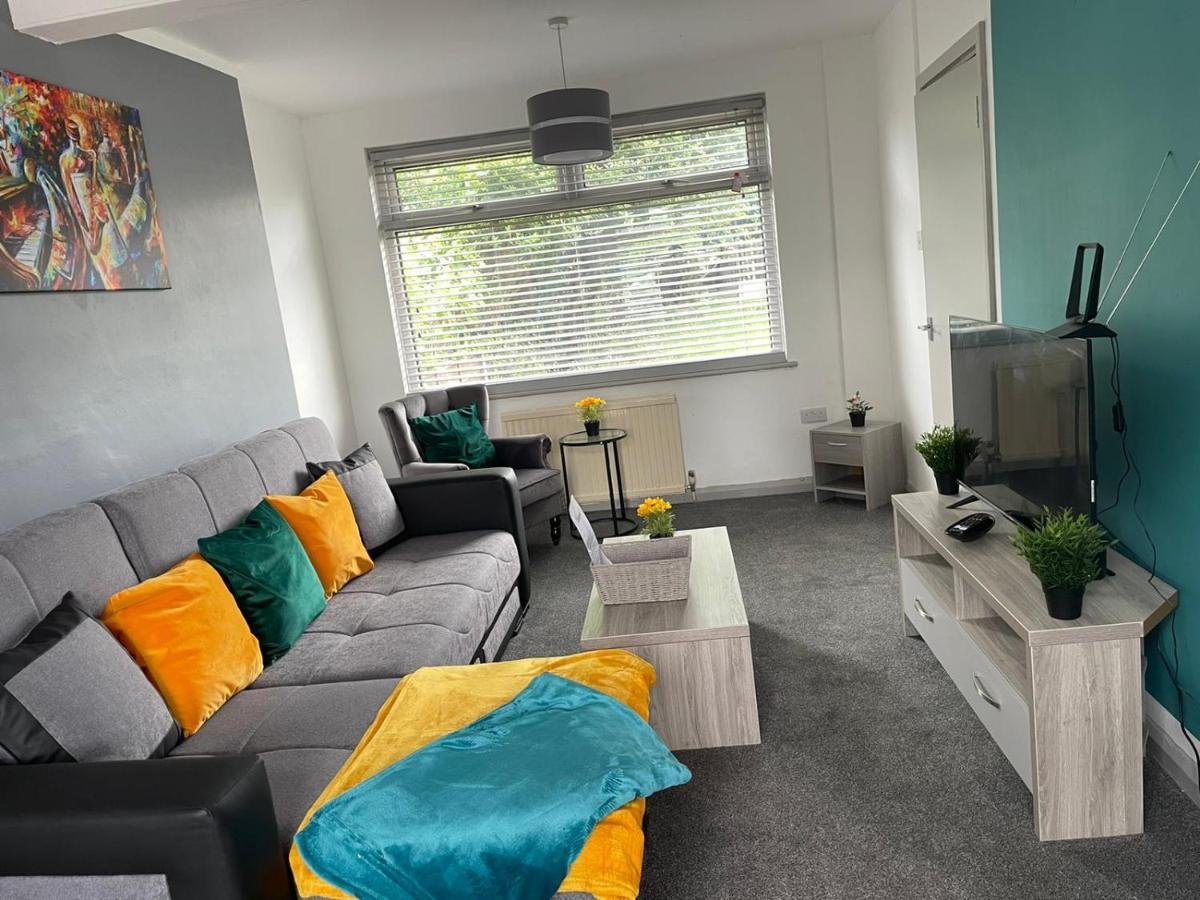 Вилла Jewel Of Barking London Экстерьер фото